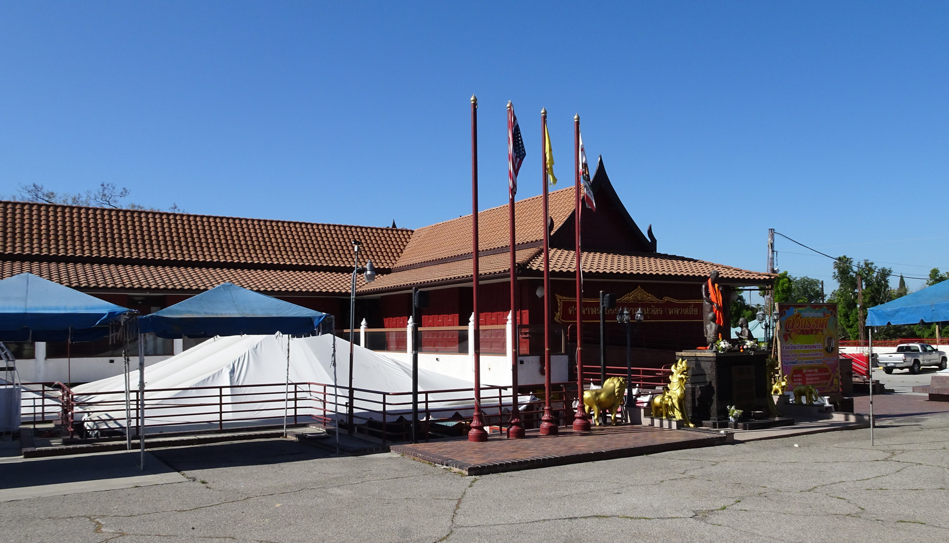 Theravada Buddhist Center_04