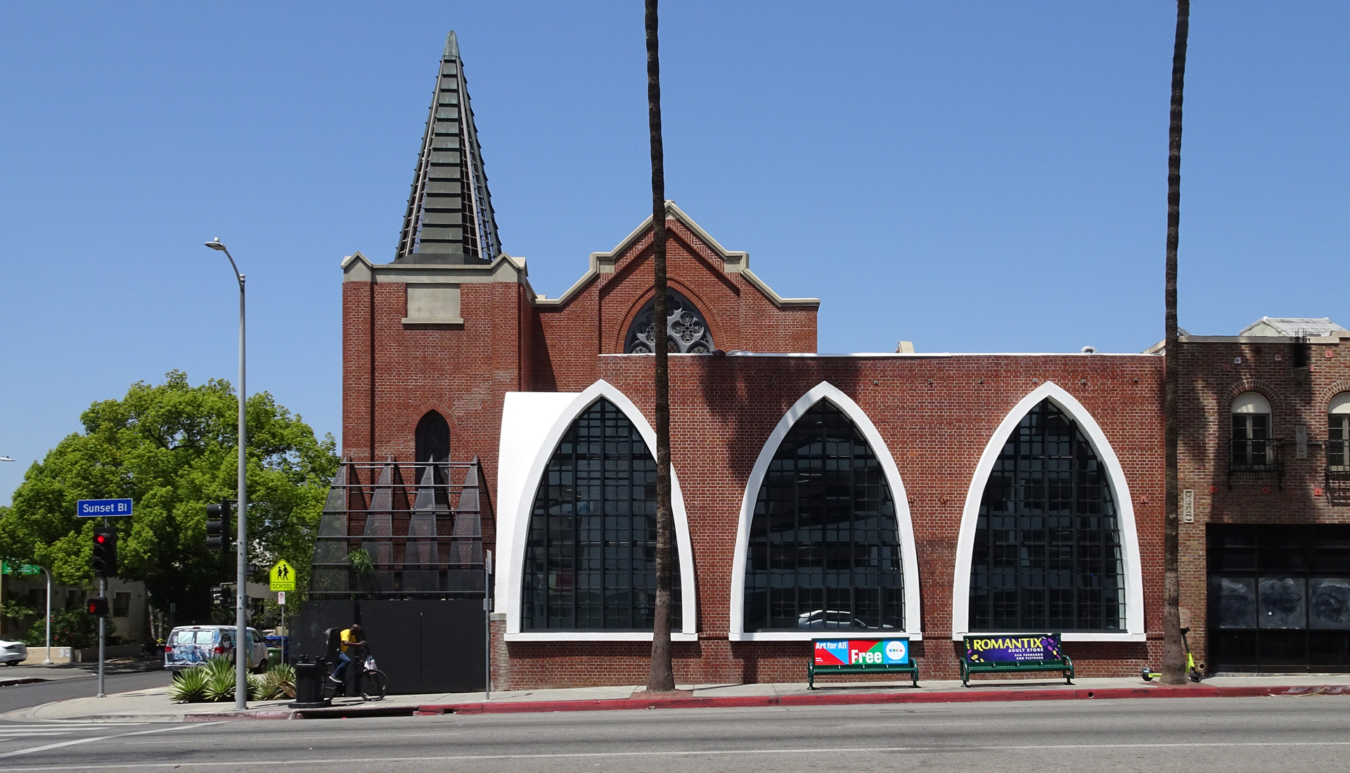 Old East Hollywood Church_04